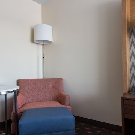 Holiday Inn Hotel & Suites - Mount Pleasant By Ihg Luaran gambar